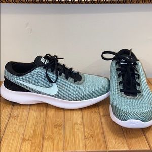 Nike Flex Experience RN 7